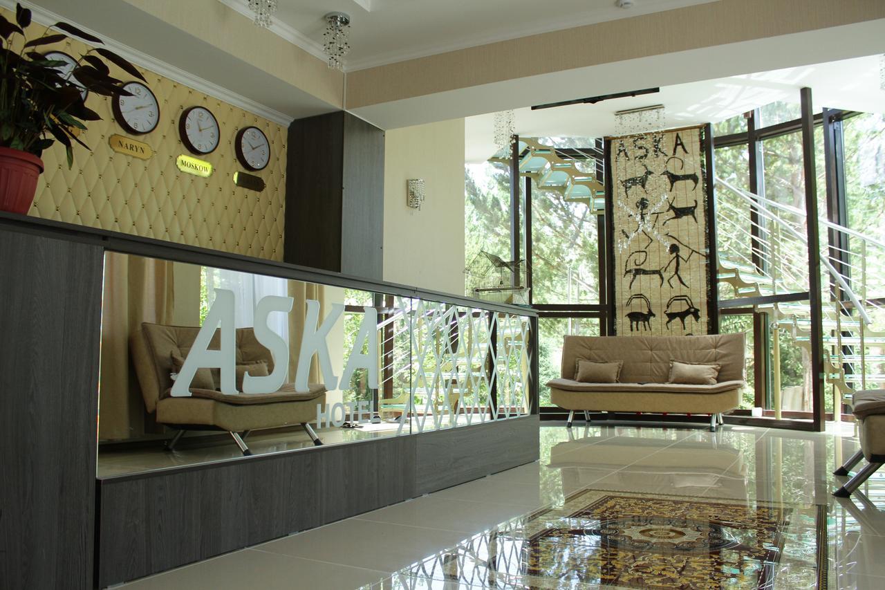 Aska Hotel Naryn ภายนอก รูปภาพ